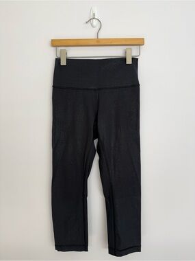 Lululemon Wunder Under Crop HR 21" Luminosity Foil Print Black Black Sz 6